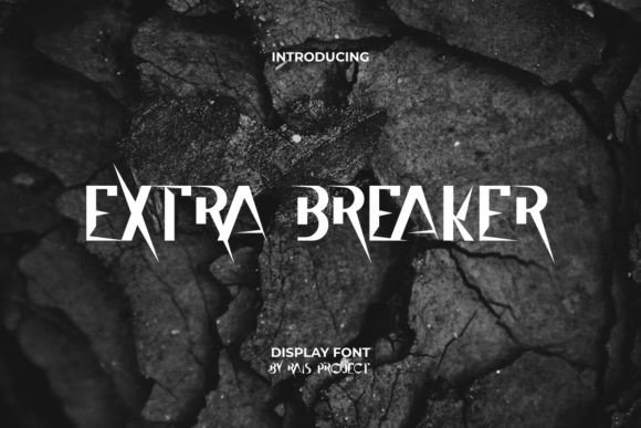 Extra Breaker: A Display Typeface Built for Editorial Impact